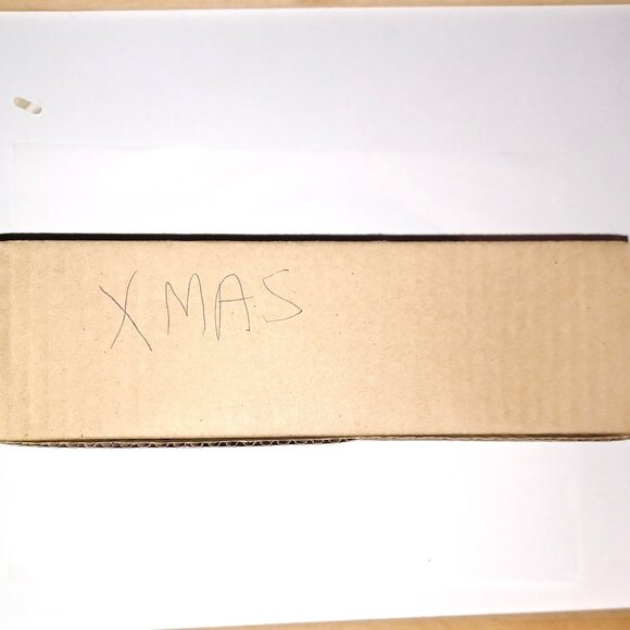 Set of 5 Acrylic Clear Holiday Star Ornaments With Gold Tone Crown - Picture 4 of 5